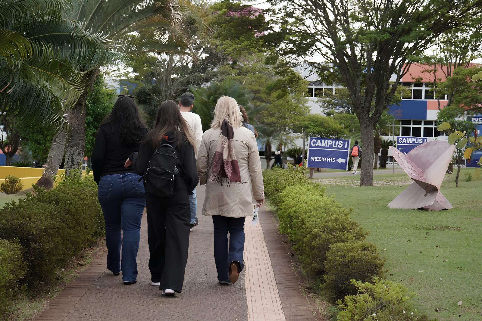 Vestibular 2026 A Jornada Rumo PUC Campinas Come a Aqui Descubra Tudo o Que Voc Precisa Saber