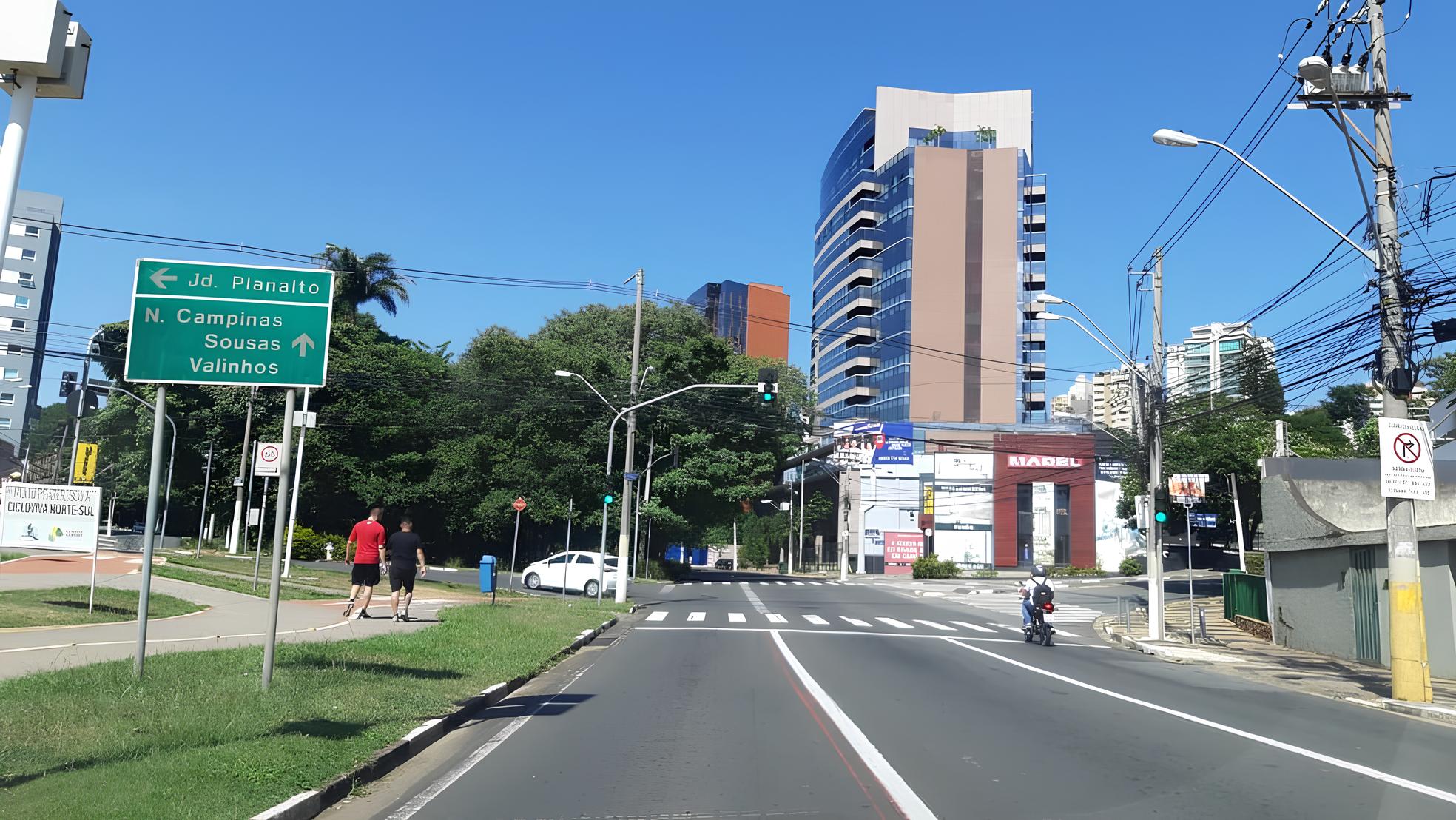 A Faixa Azul de Campinas: Um Piloto Paralisado e o Futuro Incerto dos Motociclistas 1