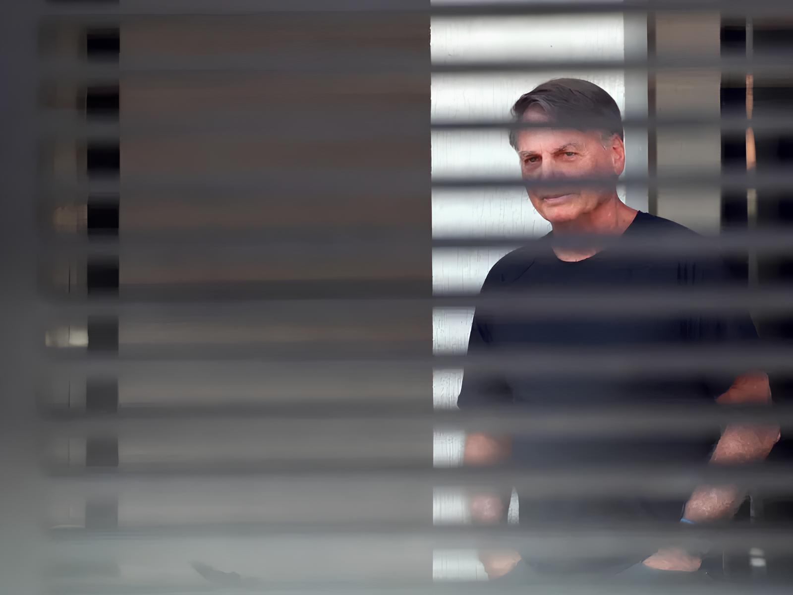 A Tempestade Perfeita Como o Brasil Enfrenta Crises Pol ticas Esportivas e Humanit rias em Tempo Real