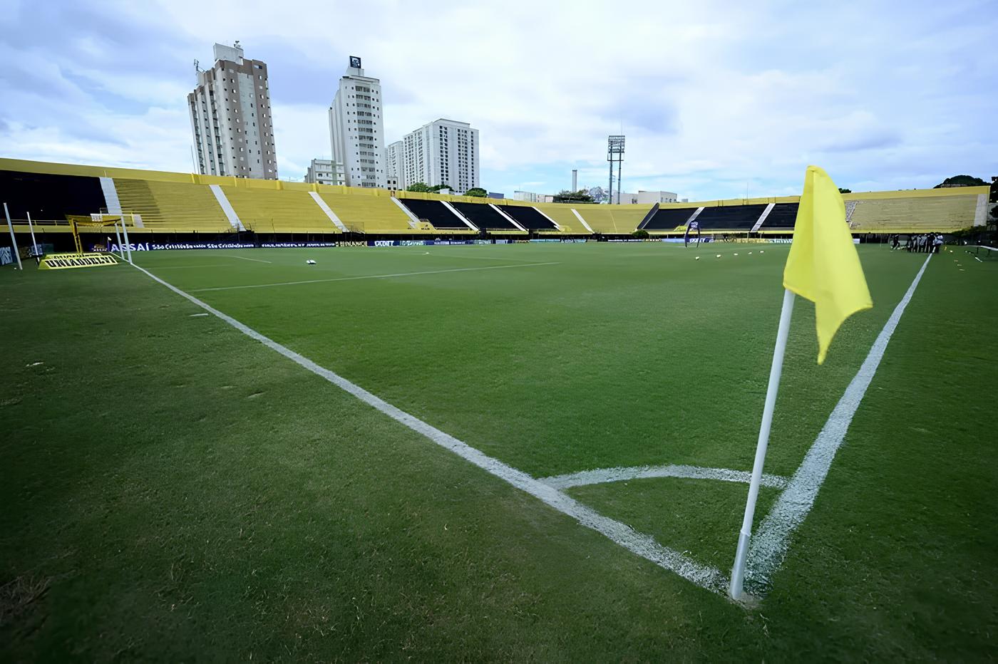 No Coração da Série C: Como o Quadrangular Decidirá o Futuro do Futebol Brasileiro em 2025 1 No Cora o da S rie C Como o Quadrangular Decidir o Futuro do Futebol Brasileiro em 2025