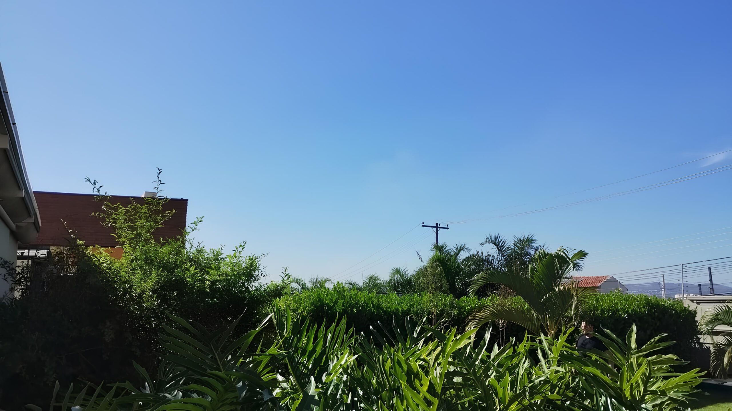 O Fim de Semana Perfeito em Campinas: Tempo Seco, Céu Azul e Calor de 28°C – Mas o Que Isso Significa Para Você? 1 O Fim de Semana Perfeito em Campinas Tempo Seco C u Azul e Calor de 28 C Mas o Que Isso Significa Para Voc scaled