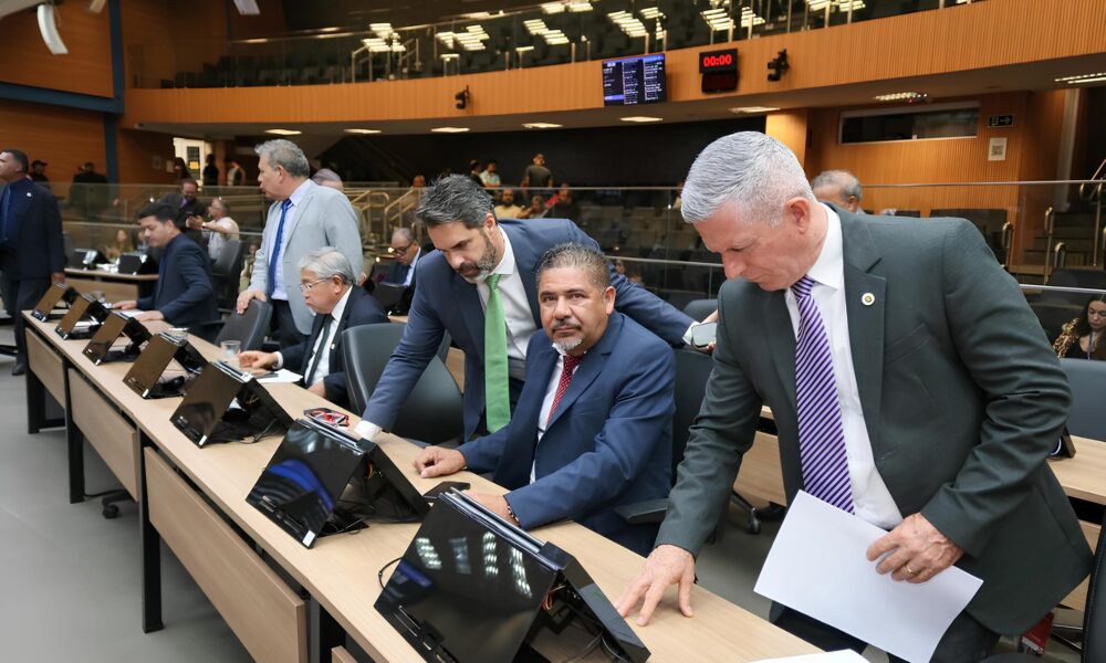 Quando a B blia Entra em Cena O Caso da C mara de Campinas e o Debate Sobre Laicidade no Brasil