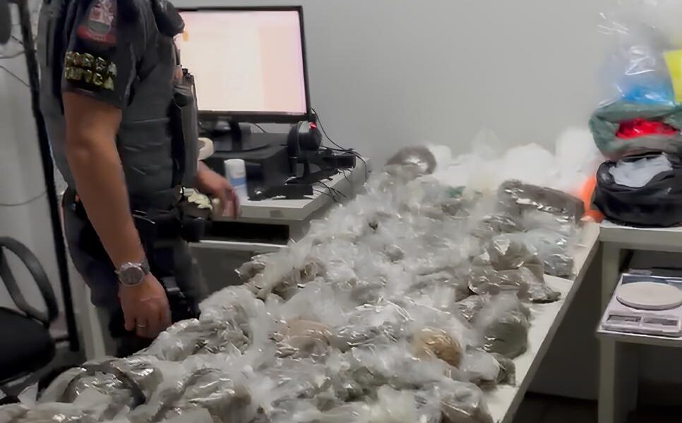 Uma Persegui o Eletrizante em Jundia Como 18 Kg de Drogas e um Fox Velho Exemplificam a Guerra Contra o Tr fico