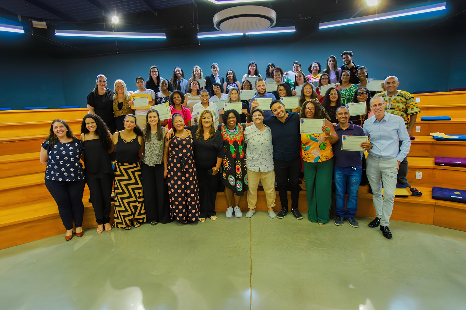 Educação que Transforma: Como a Academia Social da PUC-Campinas Está Reescrevendo o Futuro da Inclusão e do Trabalho no Brasil 1 Educa o que Transforma Como a Academia Social da PUC Campinas Est Reescrevendo o Futuro da Inclus o e do Trabalho no Brasil