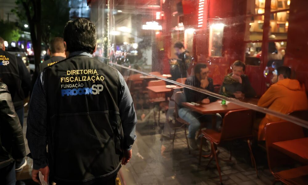 O Dia em que S o Paulo P s um Copo Sob Suspeita A Opera o que Sacudiu Mil Bares e P s o Consumidor no Centro da Cena