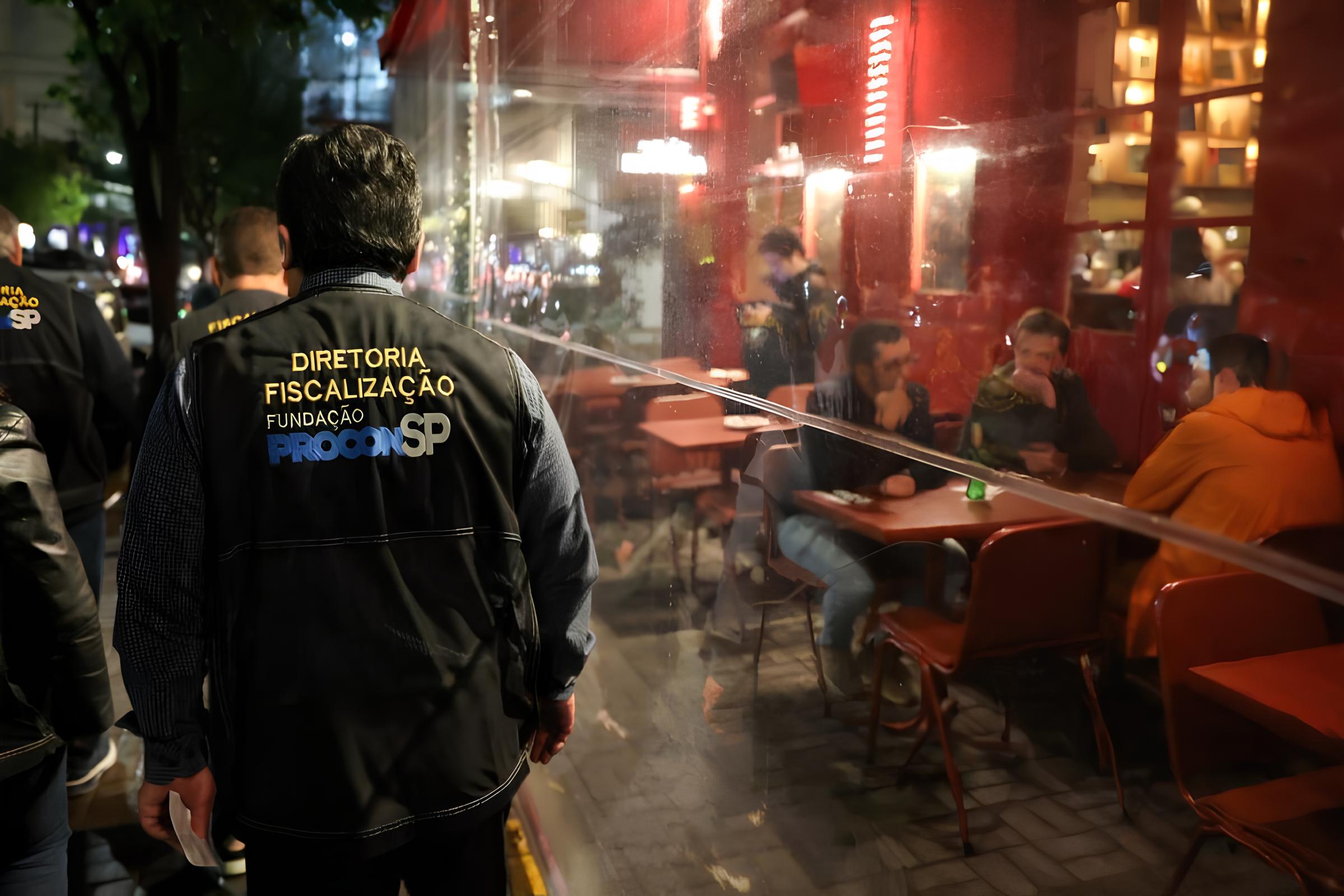 O Dia em que São Paulo Pôs um Copo Sob Suspeita: A Operação que Sacudiu Mil Bares e Pôs o Consumidor no Centro da Cena 1 O Dia em que S o Paulo P s um Copo Sob Suspeita A Opera o que Sacudiu Mil Bares e P s o Consumidor no Centro da Cena